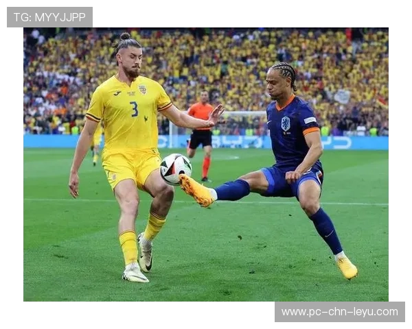 荷兰队边路冲击力强,持续制造大量威胁球 荷兰队边路冲击力强,持续制造大量威胁球