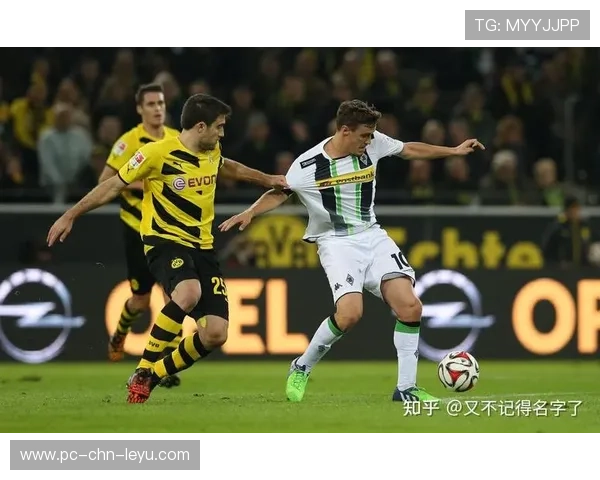 尤文密谈德甲后腰传闻再升温，转会谈判进展顺利势在必行